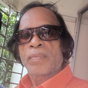 মৌসুম মনজুর