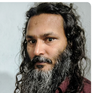 হিলারী হিটলার আভী