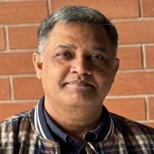 ড. লিপন মুস্তাফিজ