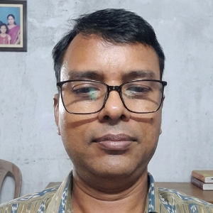 চন্দন মিত্র