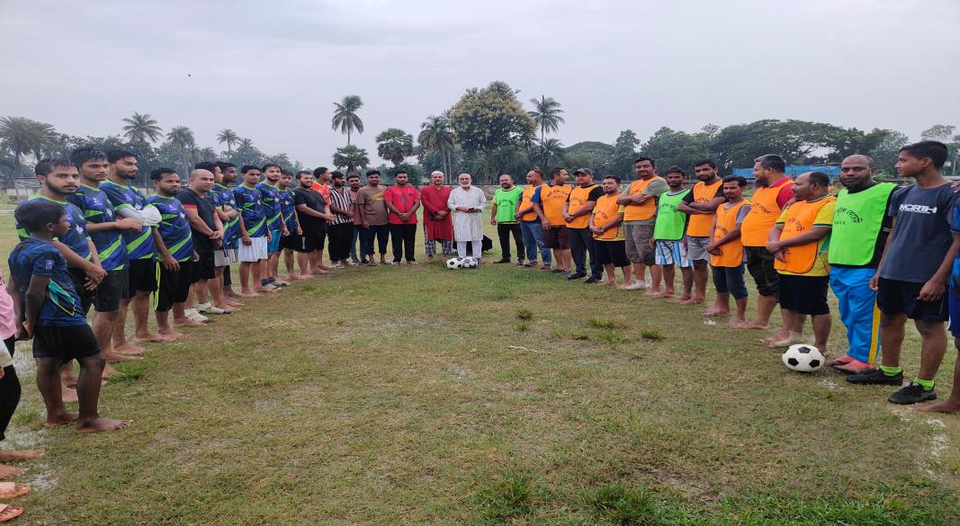ঈশ্বরদীতে প্রীতি ফুটবল ম্যাচ ও বৃক্ষরোপণ কর্মসূচি